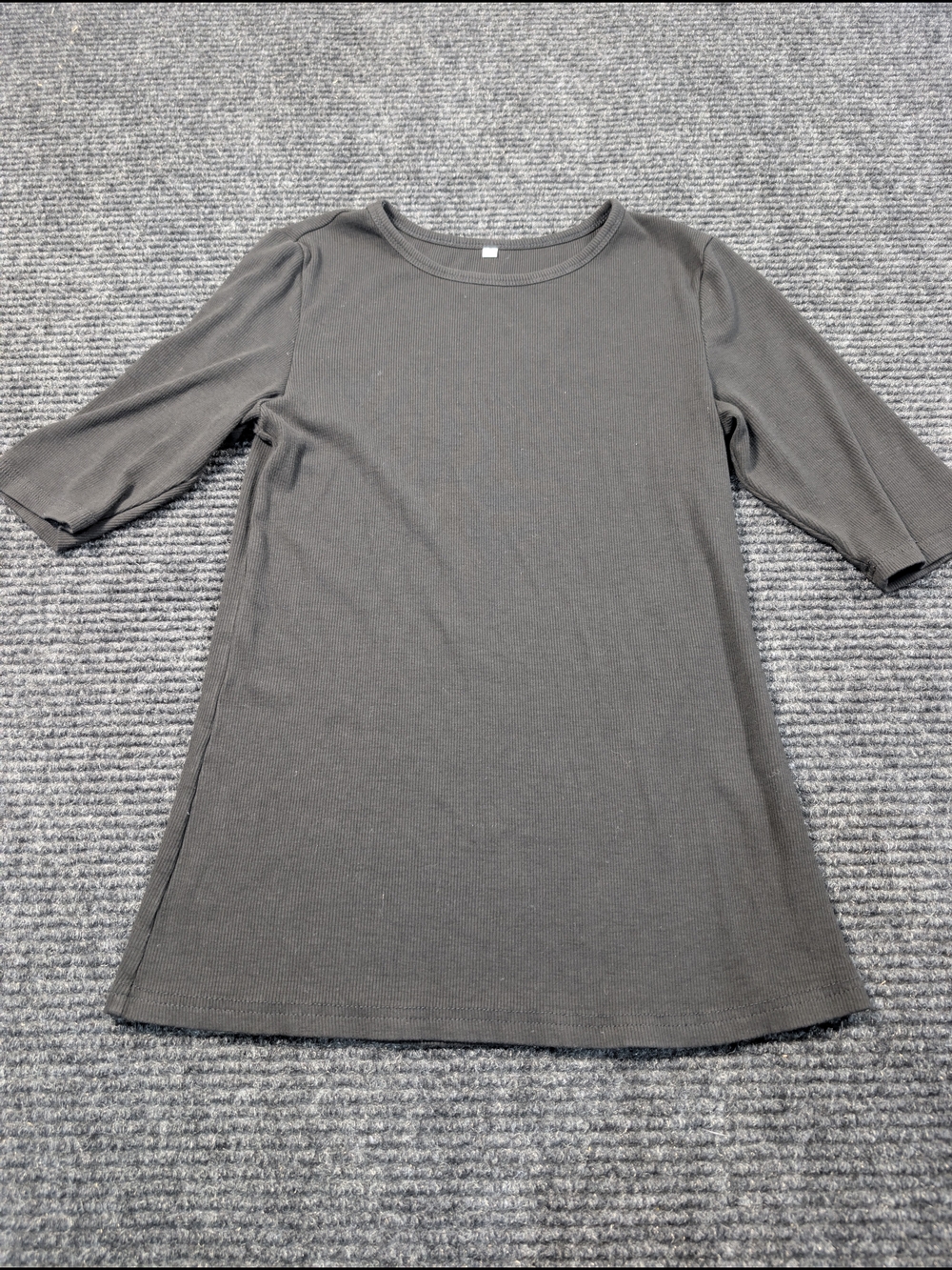 Source Unknown Black Short Sleeve Knit Tee